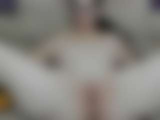 Live cam show with EnticingLucy - Mature on instabang