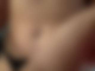 PeachyVibes's Live Sex Cam Show