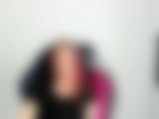 Live cam show with ScarlettRainn - Red Hair Young Adult on Camversity