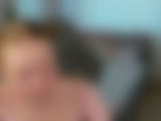Live cam show with TinyLili - Cute on AdultVida.com