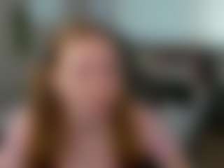 Live cam show with TinyLili - Moaning on TeamSkeetLive