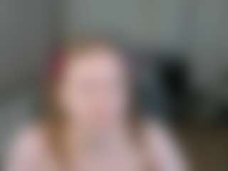 Live cam show with TinyLili - Smoking on Camsoda