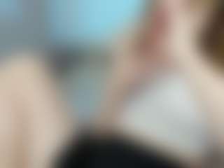 Live cam show with TinyLili - College on Big Tits
