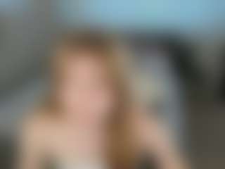Live cam show with TinyLili - Average on thefappeningchat.com