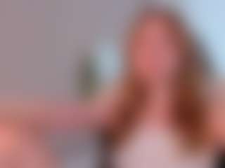 Live cam show with TinyLili - Average on dropp.cam