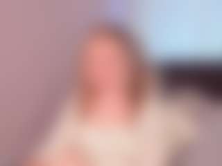 Live cam show with TinyLili - College on madthumbs