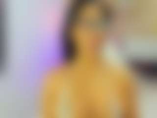 Live cam show with Ambar Reyes - New Sexwebcam on Uber Horny
