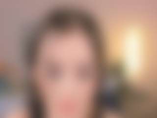 Bella's Live Sex Cam Show
