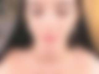 Bella's Live Sex Cam Show
