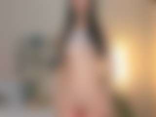 Live cam show with Bella - Camel Toe on Gym Cam Girls