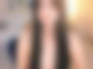 Bella's Live Sex Cam Show