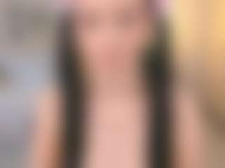 Bella's Live Sex Cam Show