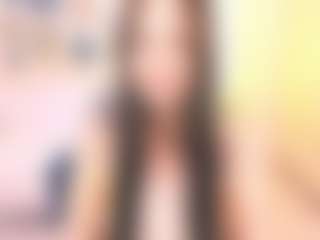 Bella's Live Sex Cam Show
