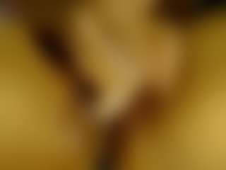 Emmy-Capland's Live Sex Cam Show
