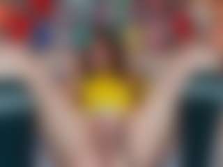 Live cam show with GabyEvans44 - Brown Hair on Streamer API