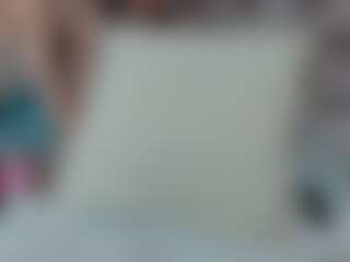 Live cam show with GabyEvans44 - Smoking on Free Soda
