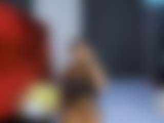 Live cam show with Noirlux - Tease on Camsoda