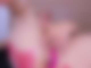 Live cam show with RachelTom - New Lovense on Camming Site