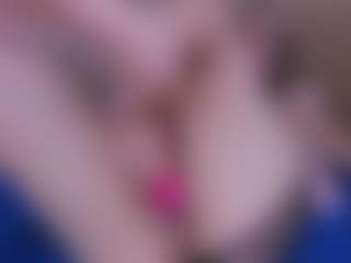 Live cam show with RachelTom - Camel Toe on Mixed Magazine Live