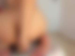 Live cam show with stacy-boom - Athletic Middle Aged on boobsie.com