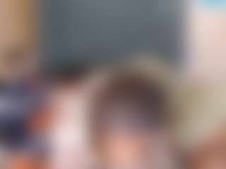 Essencelover's Live Sex Cam Show
