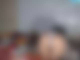 Essencelover's Live Sex Cam Show