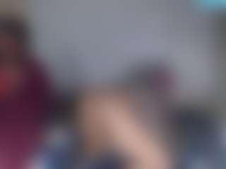 Essencelover's Live Sex Cam Show