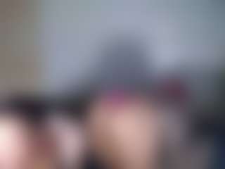 Essencelover's Live Sex Cam Show