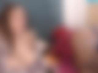 Essencelover's Live Sex Cam Show