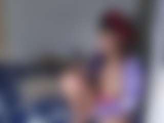 Essencelover's Live Sex Cam Show