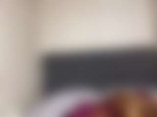 EstherNightlinger's Live Sex Cam Show