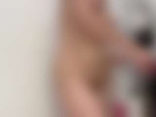 EstherNightlinger's Live Sex Cam Show