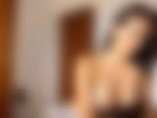 Live cam show with JoeyMineah - Bra on eurowanks.com