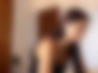Live cam show with JoeyMineah - Bra on AdultVida.com