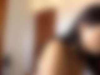 Live cam show with JoeyMineah - Bra on Milf Play
