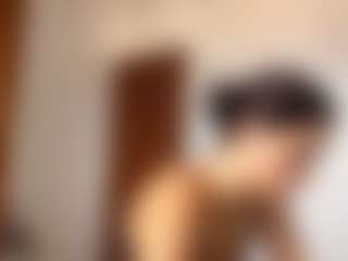 Live cam show with JoeyMineah - Bra on infinitiblacc.com