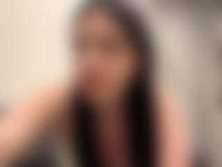 Live cam show with KarleenRadde - Brown Eyes on Streamer API