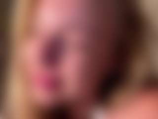 Live cam show with MitsukoCromeans - Hairy Pussy on wildcum.com
