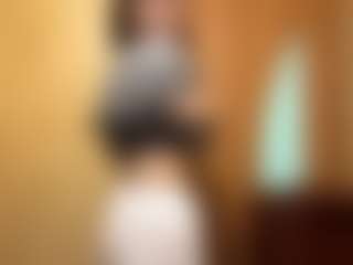 Live cam show with ReneWobbe - Petite Teen (18+) on PervPlay.com