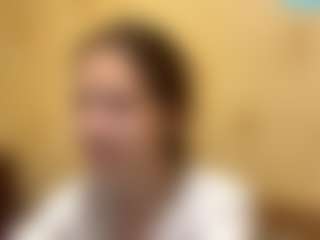 Live cam show with ReneWobbe - Facial on milfzrlive.com