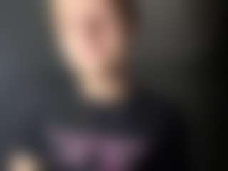 Live cam show with ZenaMelodia - Handjob on Camming Site