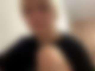 ZenaMelodia's Live Sex Cam Show