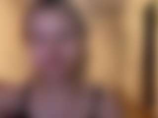 Live cam show with ZenaMelodia - Eating Pussy on Camsoda
