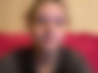 Live cam show with ZenaMelodia - Facial on Camsoda