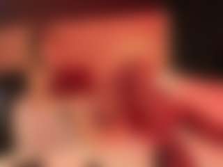 Live cam show with AdeleNovak - Ass Clapping on Gym Cam Girls