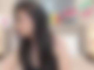 Live cam show with Alisson - New Petite on Camming Site