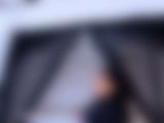 Live cam show with AllieBennet - Small Tits on Gym Cam Girls