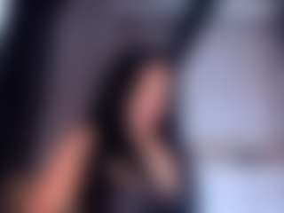 Live cam show with AllieBennet - Fingers on Camming Site