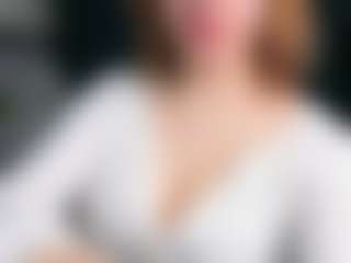 Live cam show with Cardi - Big Tits on Streamer API