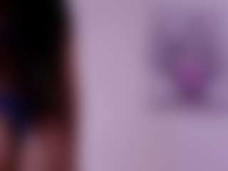 Live cam show with Carlota - Bikini on Camsoda